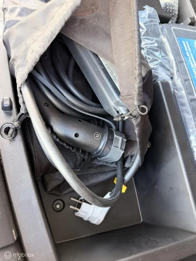 2.4 PHEV Intense