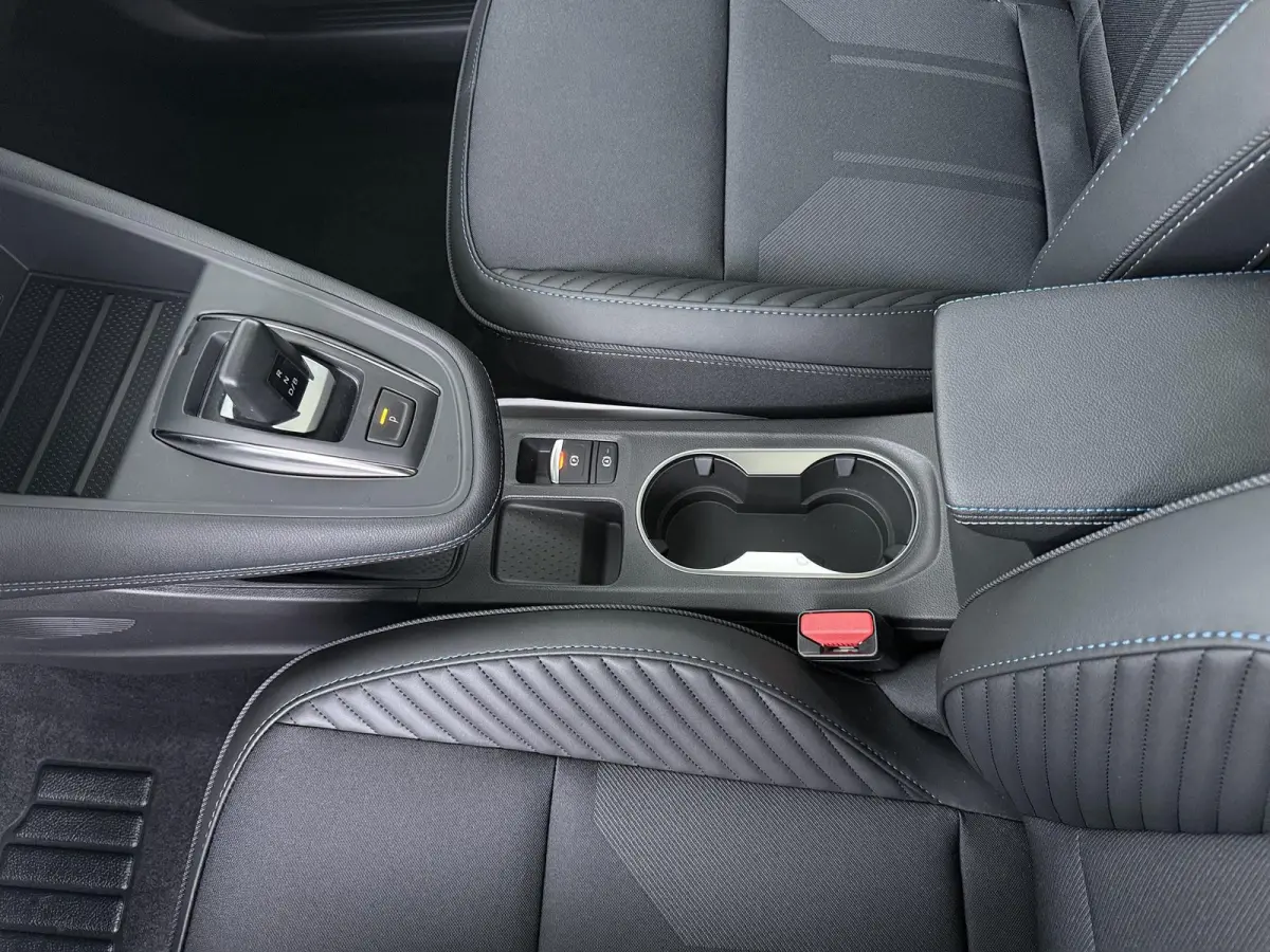 esprit Alpine full hybrid E-Tech 160 | pack driving & comfort premium | pack light & sound |