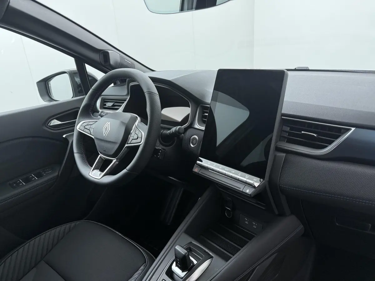 esprit Alpine full hybrid E-Tech 160 | pack driving & comfort premium | pack light & sound |