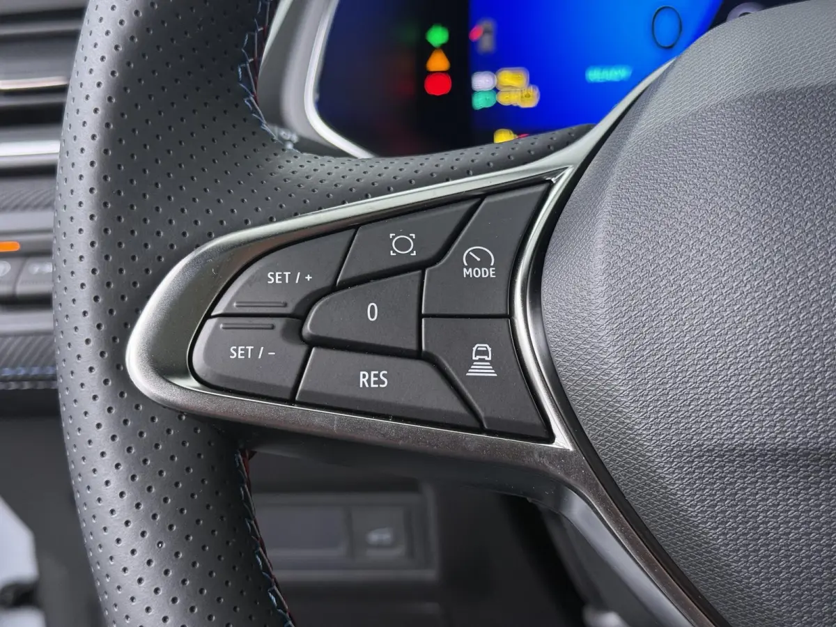esprit Alpine full hybrid E-Tech 160 | pack driving & comfort premium | pack light & sound |