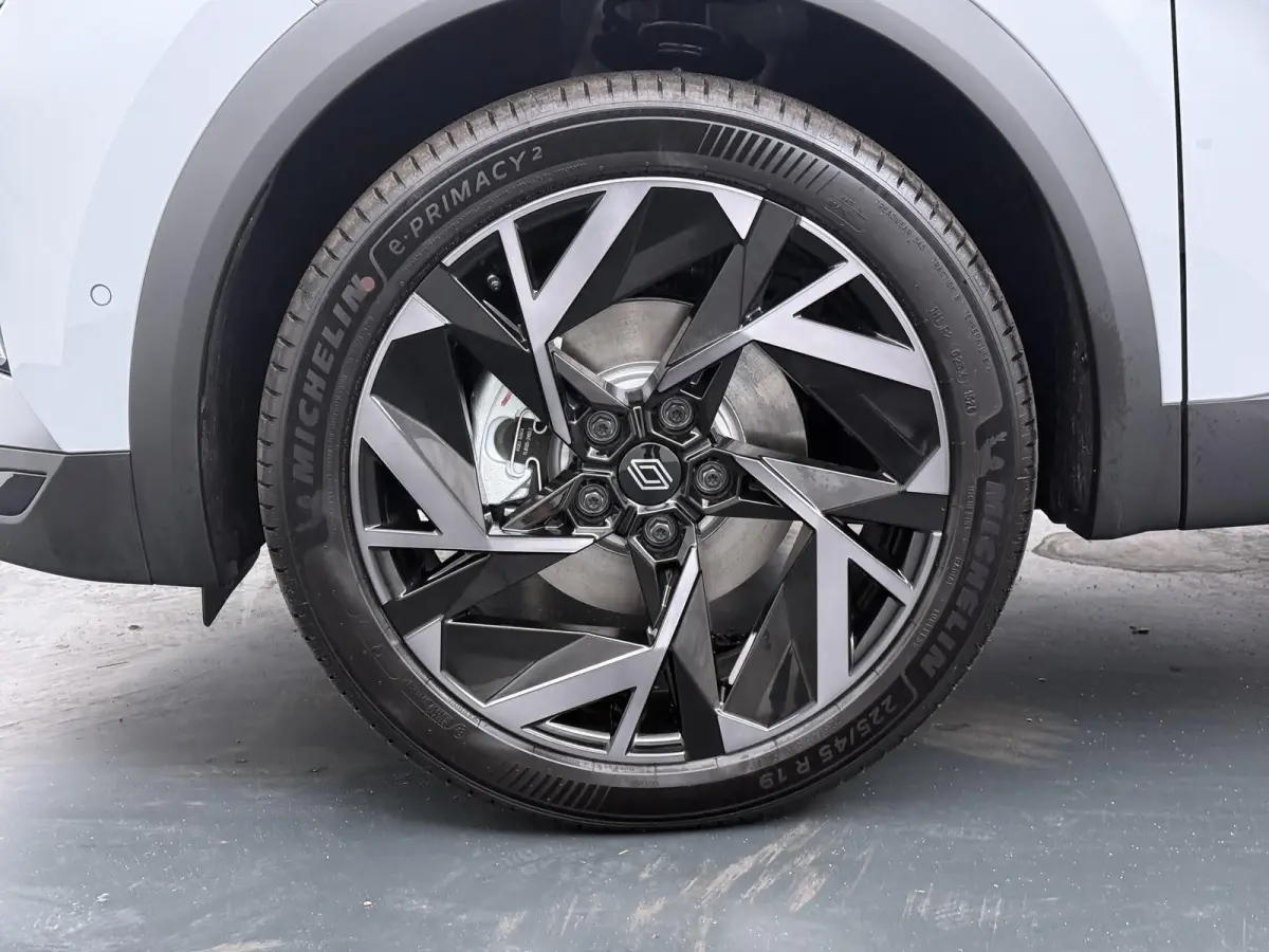 esprit Alpine full hybrid E-Tech 160 | pack driving & comfort premium | pack light & sound |