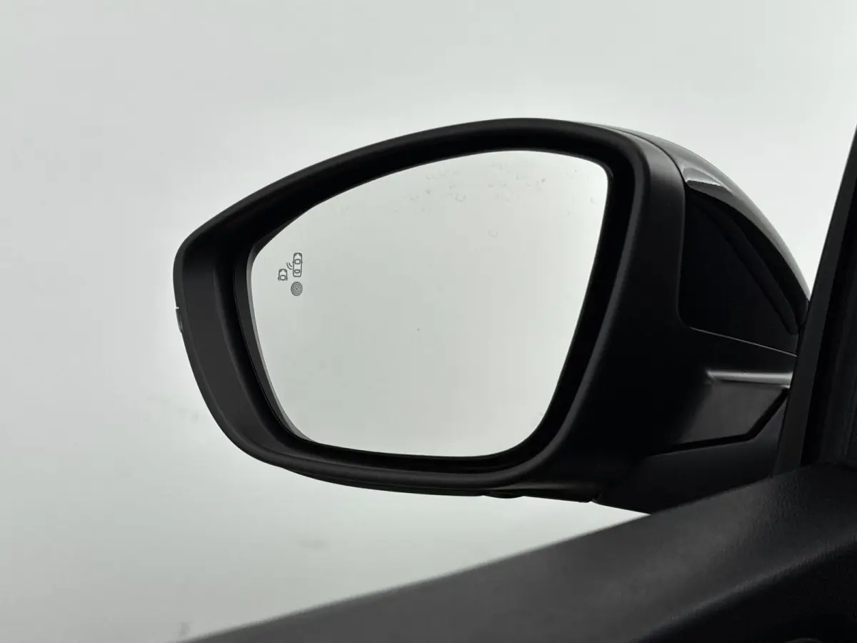 1.2 Turbo Hybrid GS | Navigatie | Dodehoekdetectie | Lichtmetalen velgen | Camera | Stoel- + stuurverwarming |