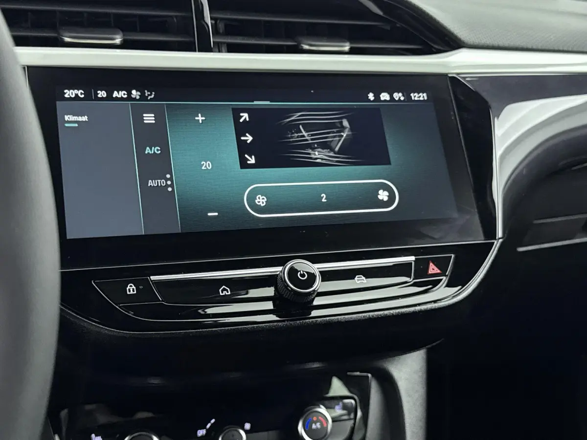 1.2 Turbo Hybrid GS | Navigatie | Dodehoekdetectie | Lichtmetalen velgen | Camera | Stoel- + stuurverwarming |