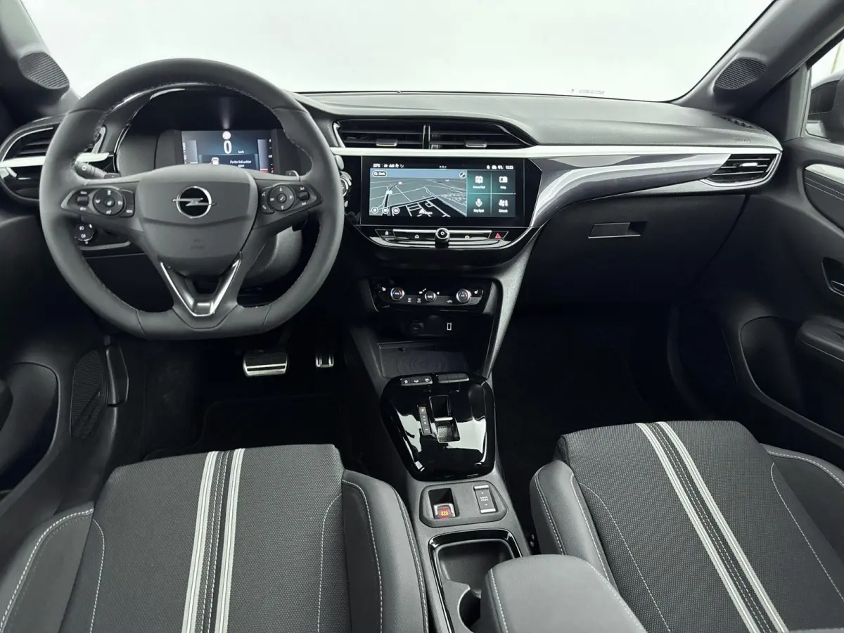 1.2 Turbo Hybrid GS | Navigatie | Dodehoekdetectie | Lichtmetalen velgen | Camera | Stoel- + stuurverwarming |