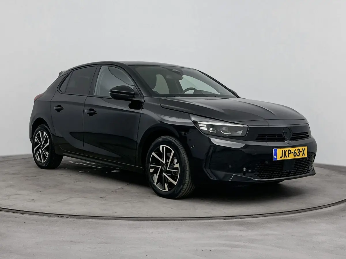 1.2 Turbo Hybrid GS | Navigatie | Dodehoekdetectie | Lichtmetalen velgen | Camera | Stoel- + stuurverwarming |