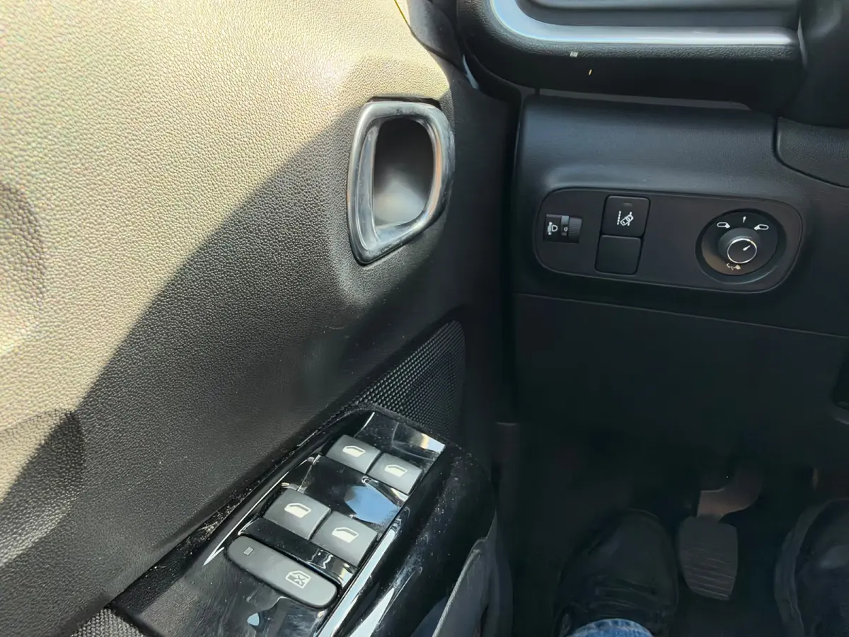 1.2 PureTech ELLE, Navi, Camera, Cruise Control, APK 07-2027, Dealer onderhouden