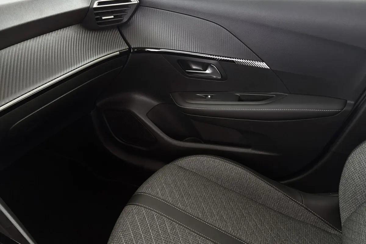 1.2 PureTech 75 Active Navigatie Apple CarPlay