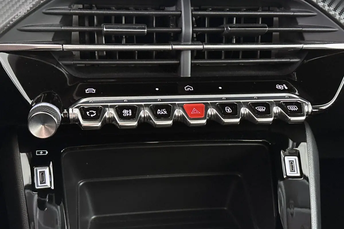 1.2 PureTech 75 Active Navigatie Apple CarPlay