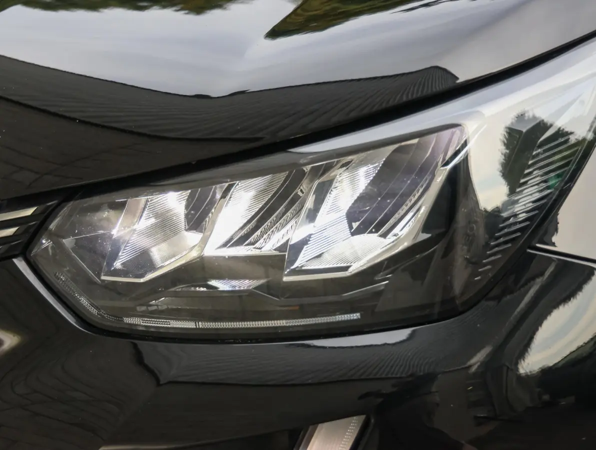 130pk Allure Pack | 1ste eigenaar | Camera | ApplecarPlay/Android | Climate | LED lampen | AUTOMAAT