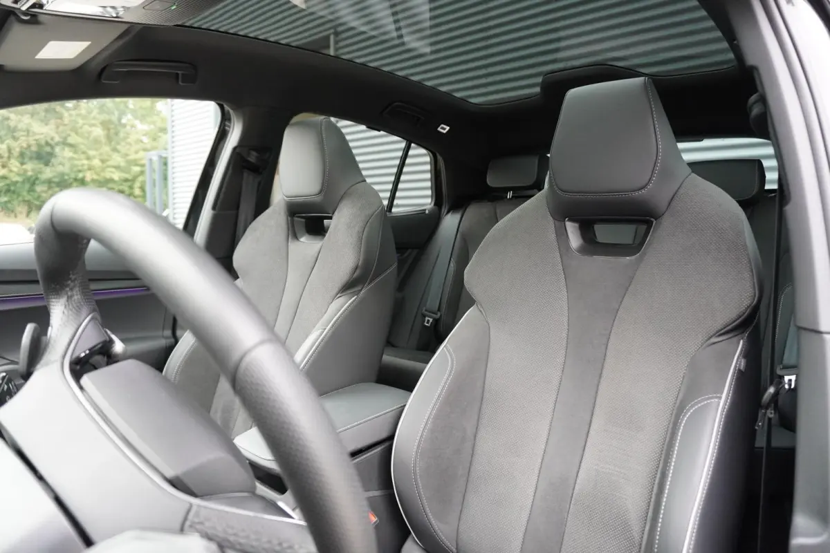 85 286pk Sportline | Panoramadak | Trekhaak | Head-up | Massage