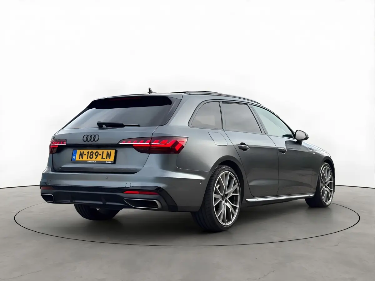 35 TFSI 3X S-Line Pano Head-UP 360 Camera Dode-Hoek