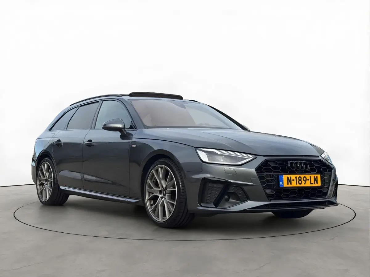 35 TFSI 3X S-Line Pano Head-UP 360 Camera Dode-Hoek