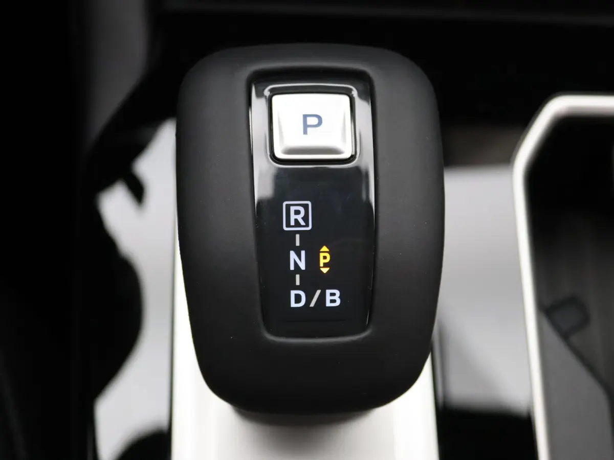 2.4 PHEV Black Edition Full option! Nieuwe auto!