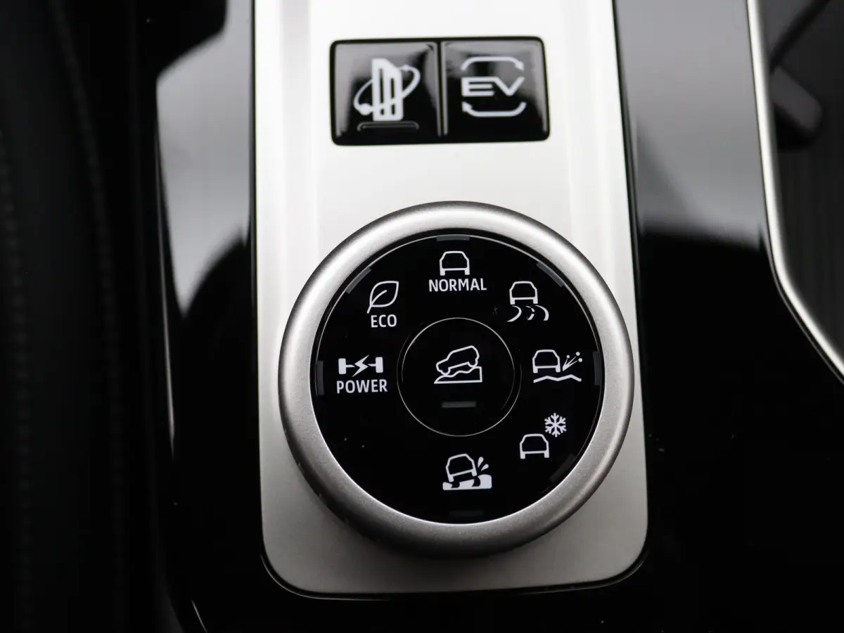 2.4 PHEV Black Edition Full option! Nieuwe auto!