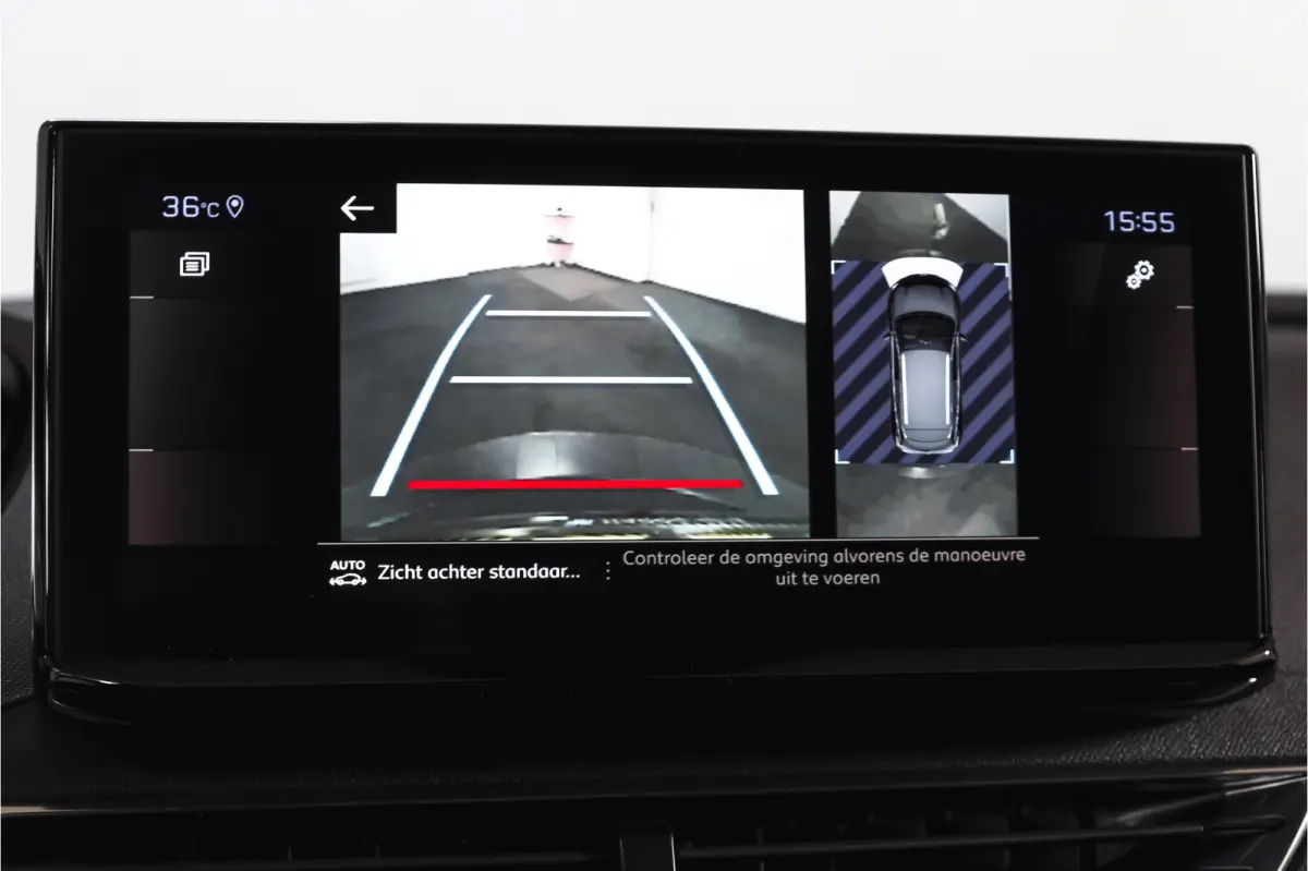 1.2 PureTech Blue Lease GT 131 PK | black pakket | S/K-Panodak | Dig. Cockpit | Adapt. Cruise | Stoelverw. | PDC | Camera | NAV + App. Connect | ECC | Elek. Klep | LM 19" |