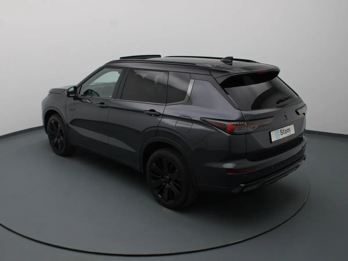 2.4 PHEV Black Edition Full option! Nieuwe auto!