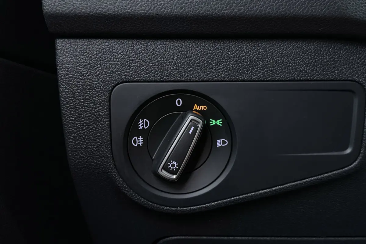 2.0 TSI 4Motion Highline R-Line | Trekhaak | Panoramadak | Camera | CarPlay |