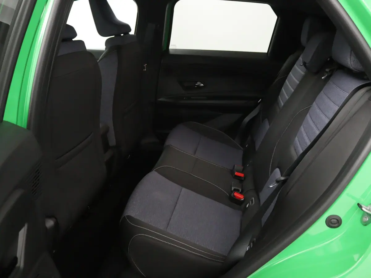techno 150 pk comfort range | pack advanced driving assist | pack winter | Harman Kardon® premium audio |