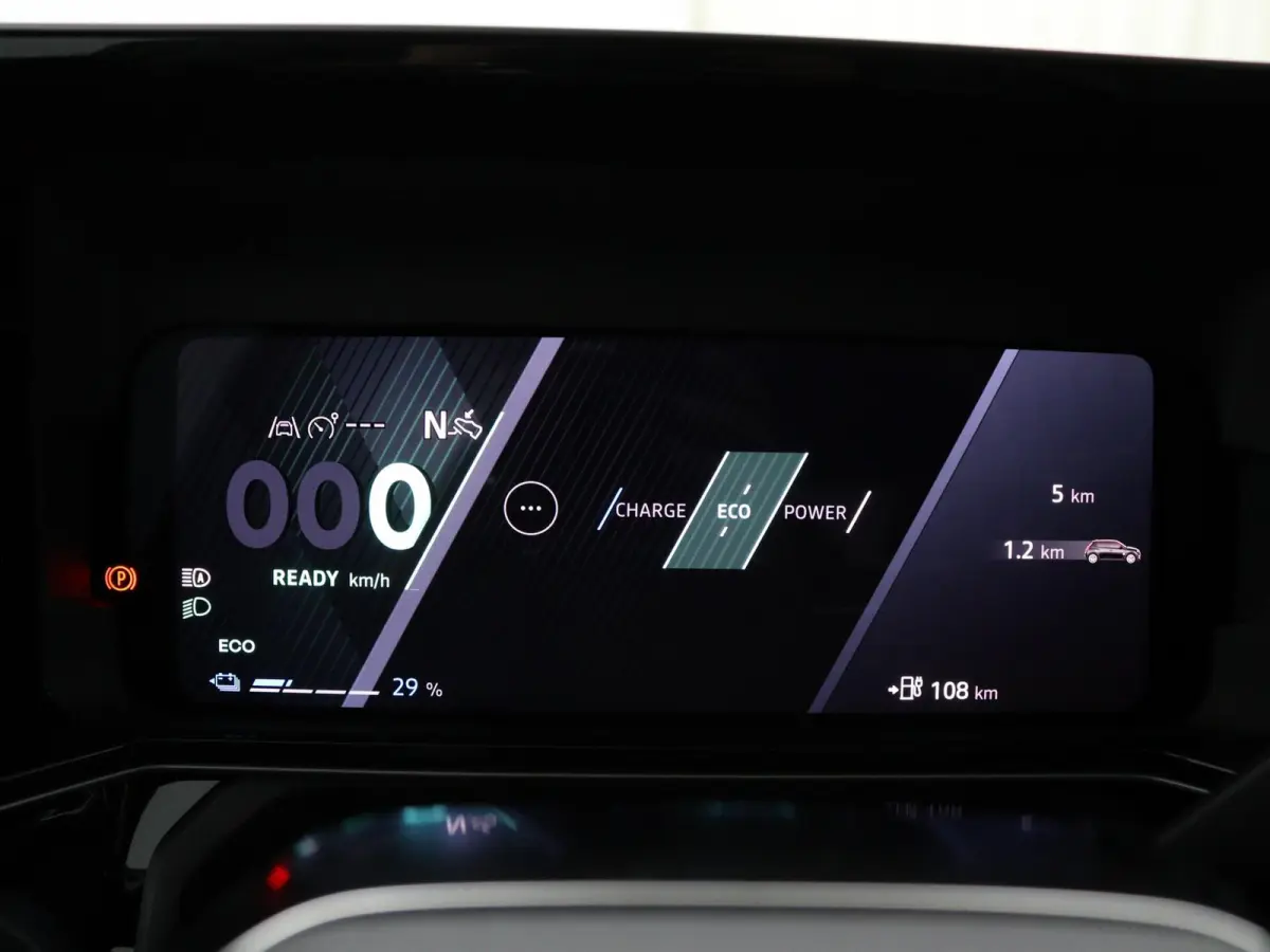 techno 150 pk comfort range | pack advanced driving assist | pack winter | Harman Kardon® premium audio |