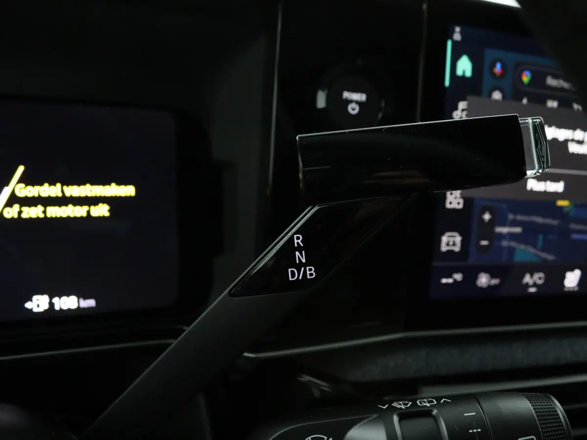 techno 150 pk comfort range | pack advanced driving assist | pack winter | Harman Kardon® premium audio |
