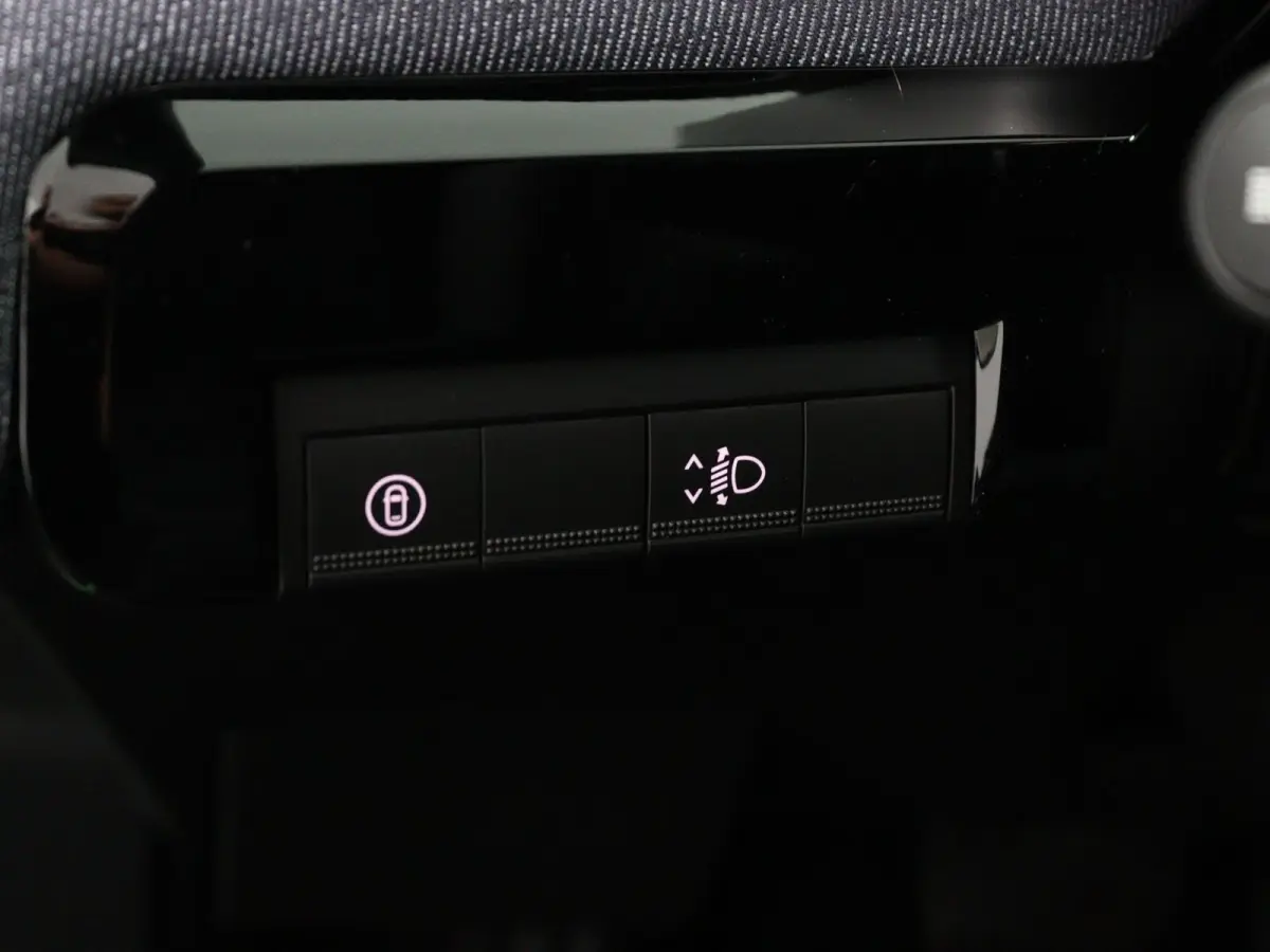 techno 150 pk comfort range | pack advanced driving assist | pack winter | Harman Kardon® premium audio |