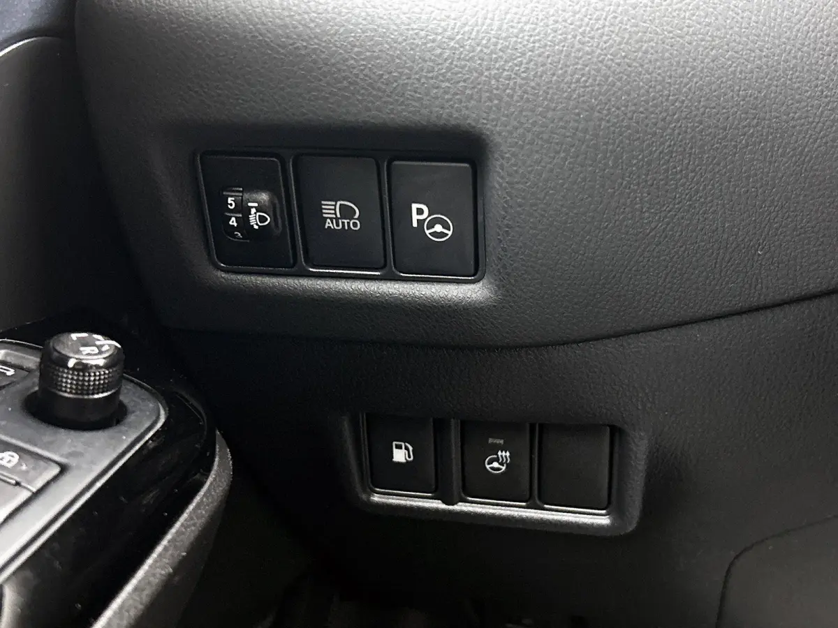 1.8 Hybrid Executive | AUTOMAAT! | BEARLOCK! | Dodehoekdetectie | Stoelverwarming | Achteruitrijcamera | VOL!
