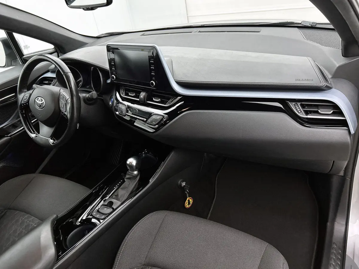 1.8 Hybrid Executive | AUTOMAAT! | BEARLOCK! | Dodehoekdetectie | Stoelverwarming | Achteruitrijcamera | VOL!