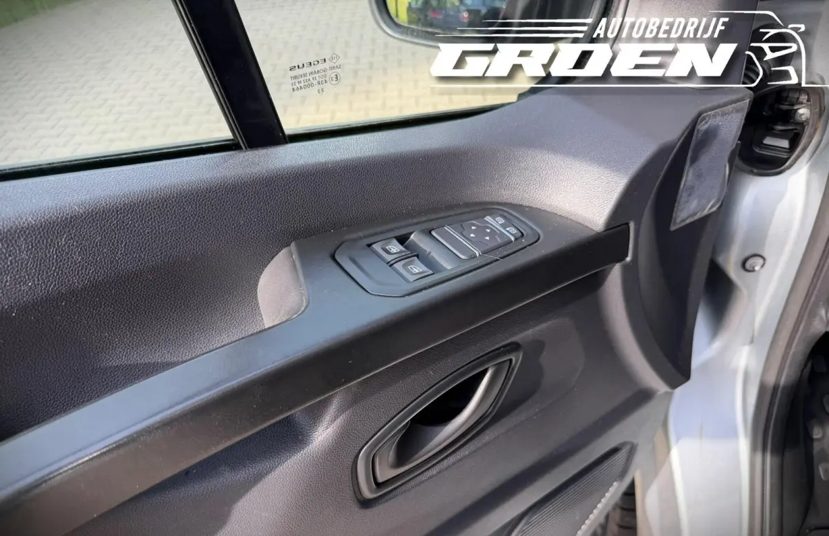 bestel 2.0 dCi 130 T30 L2H1 Business