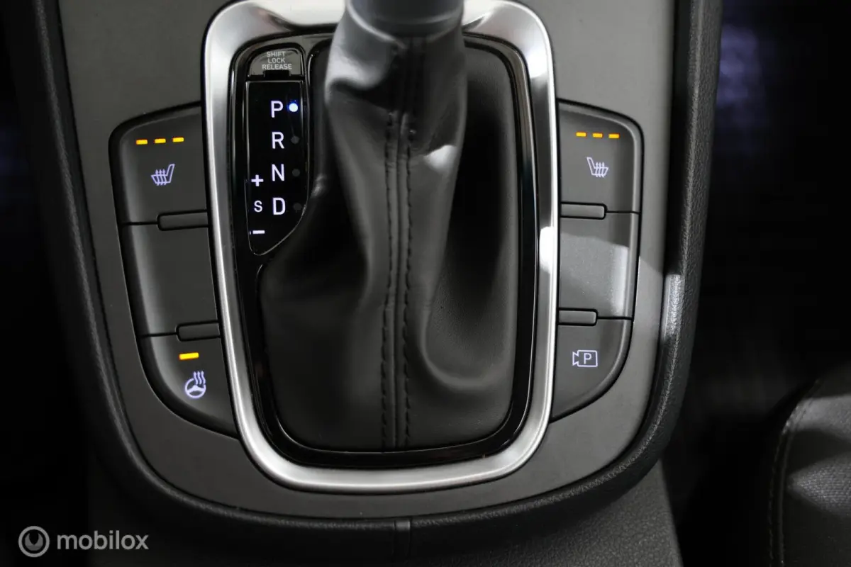 1.6 GDI HEV Comfort - Stuur/Stoelverwarming - Carplay - Camera