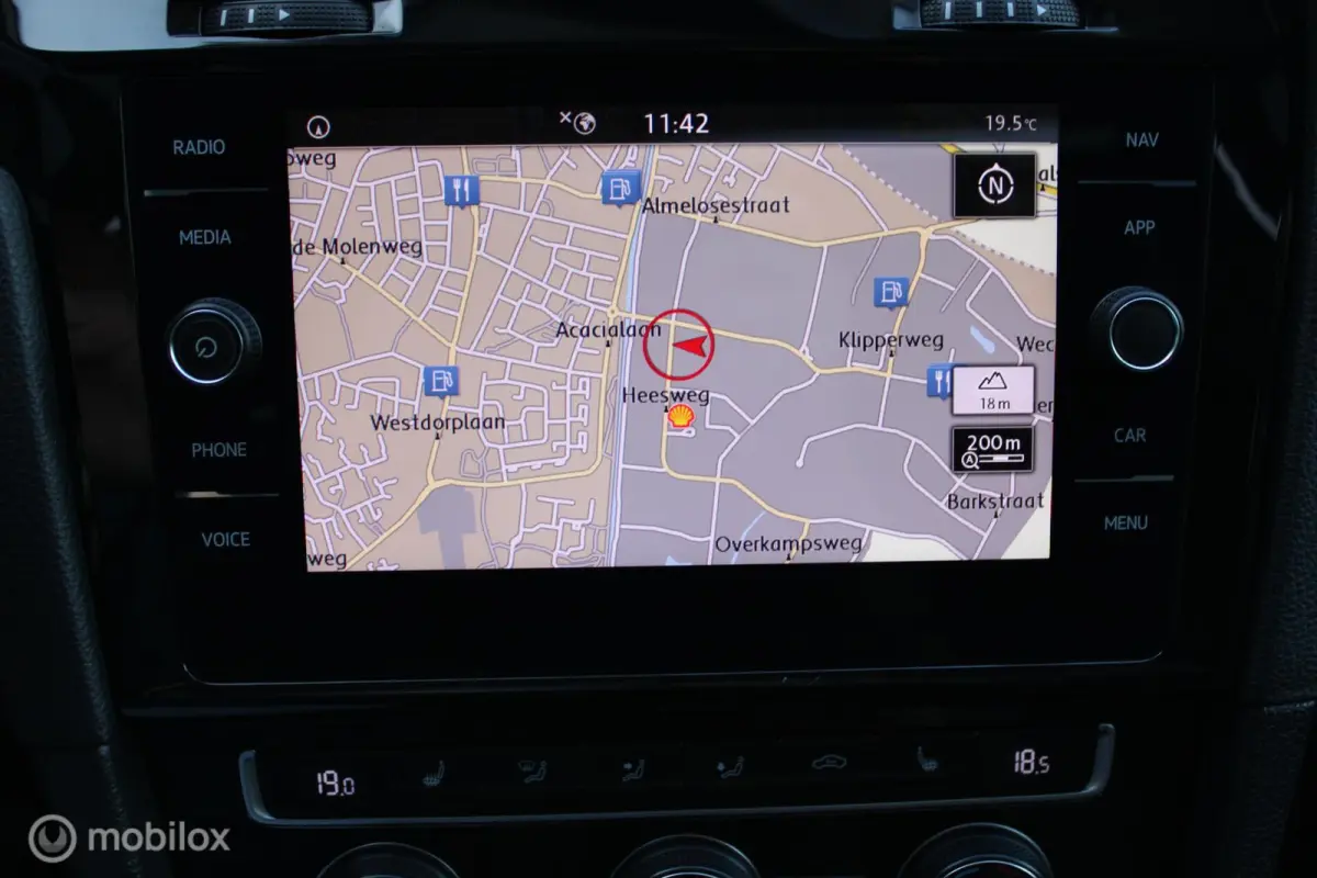 1.0 TSI 116 PK Highline, Panoramadak,Navi, App connect, Cruise, Clima, Stoelverwarming, Donker glas, Alcantara bekleding