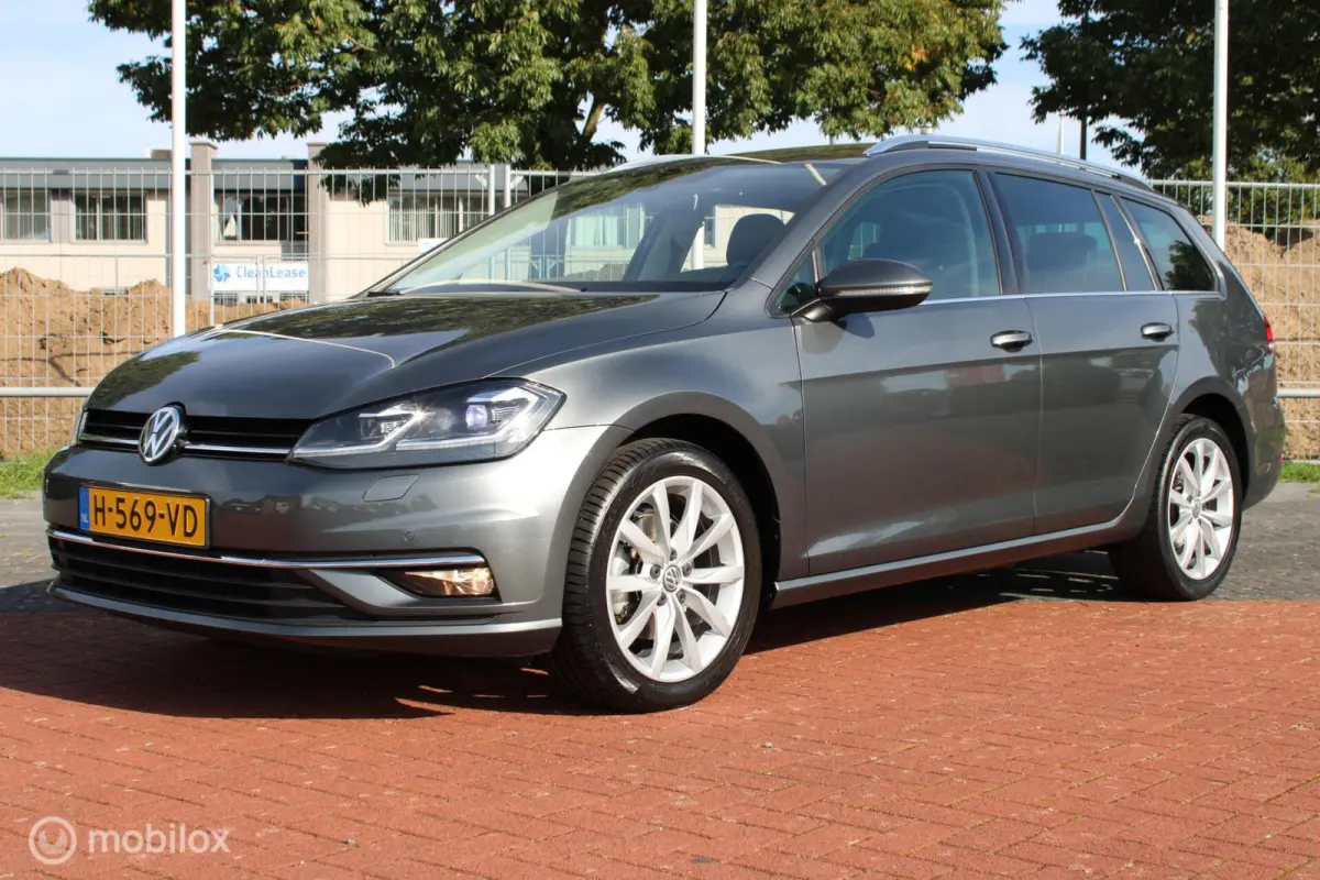 1.0 TSI 116 PK Highline, Panoramadak,Navi, App connect, Cruise, Clima, Stoelverwarming, Donker glas, Alcantara bekleding