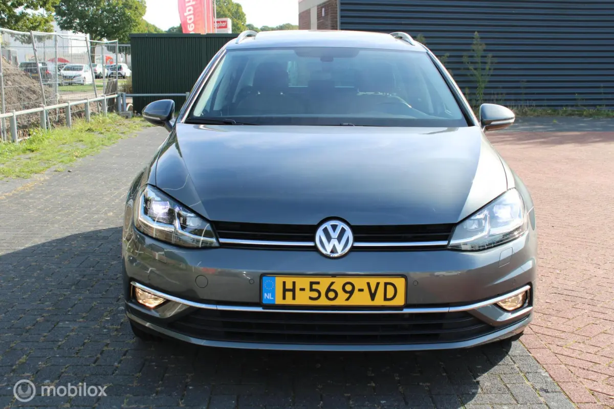 1.0 TSI 116 PK Highline, Panoramadak,Navi, App connect, Cruise, Clima, Stoelverwarming, Donker glas, Alcantara bekleding