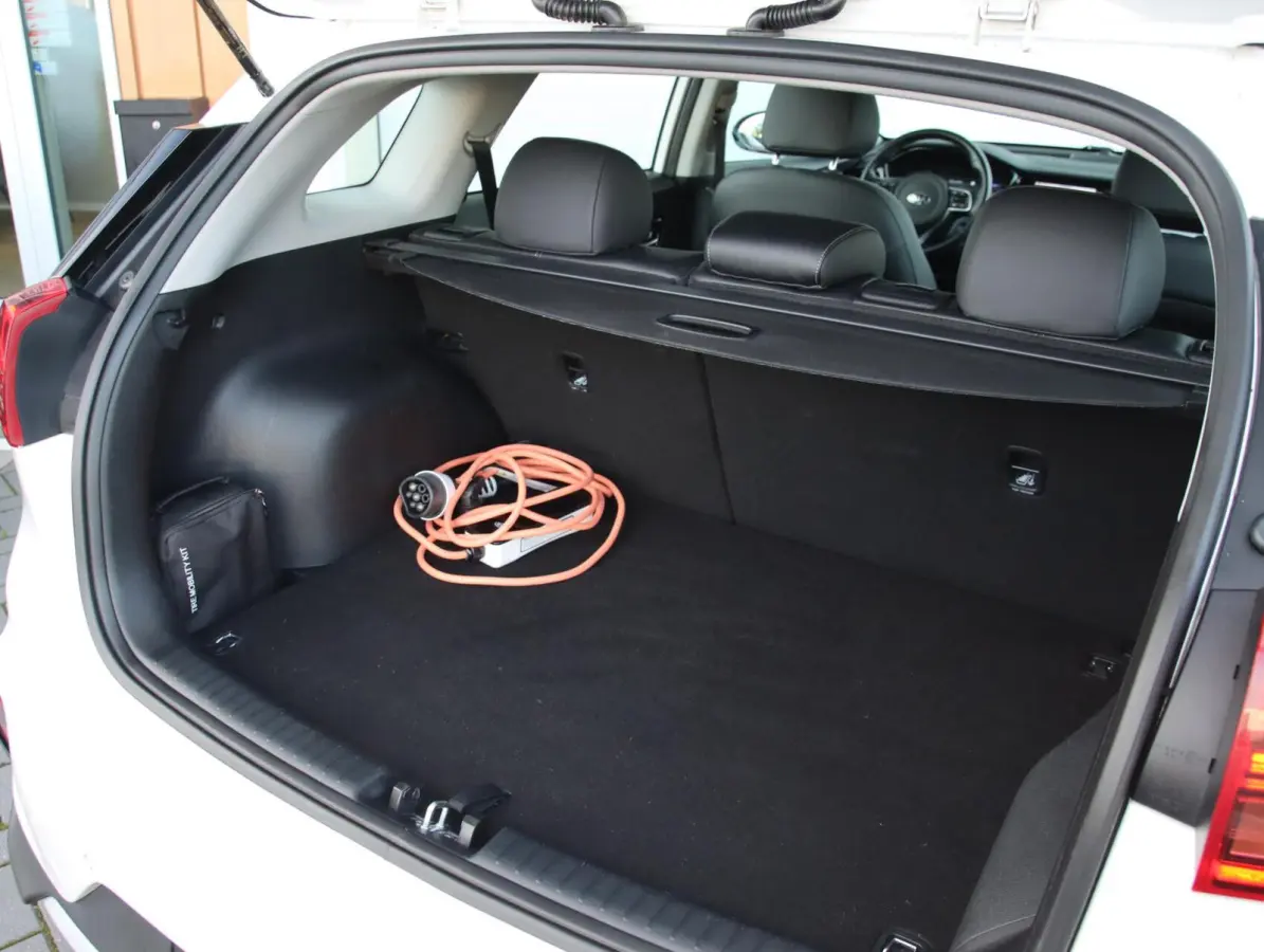 1.6 GDi 140PK PHEV DynamicLine | Hoge zit