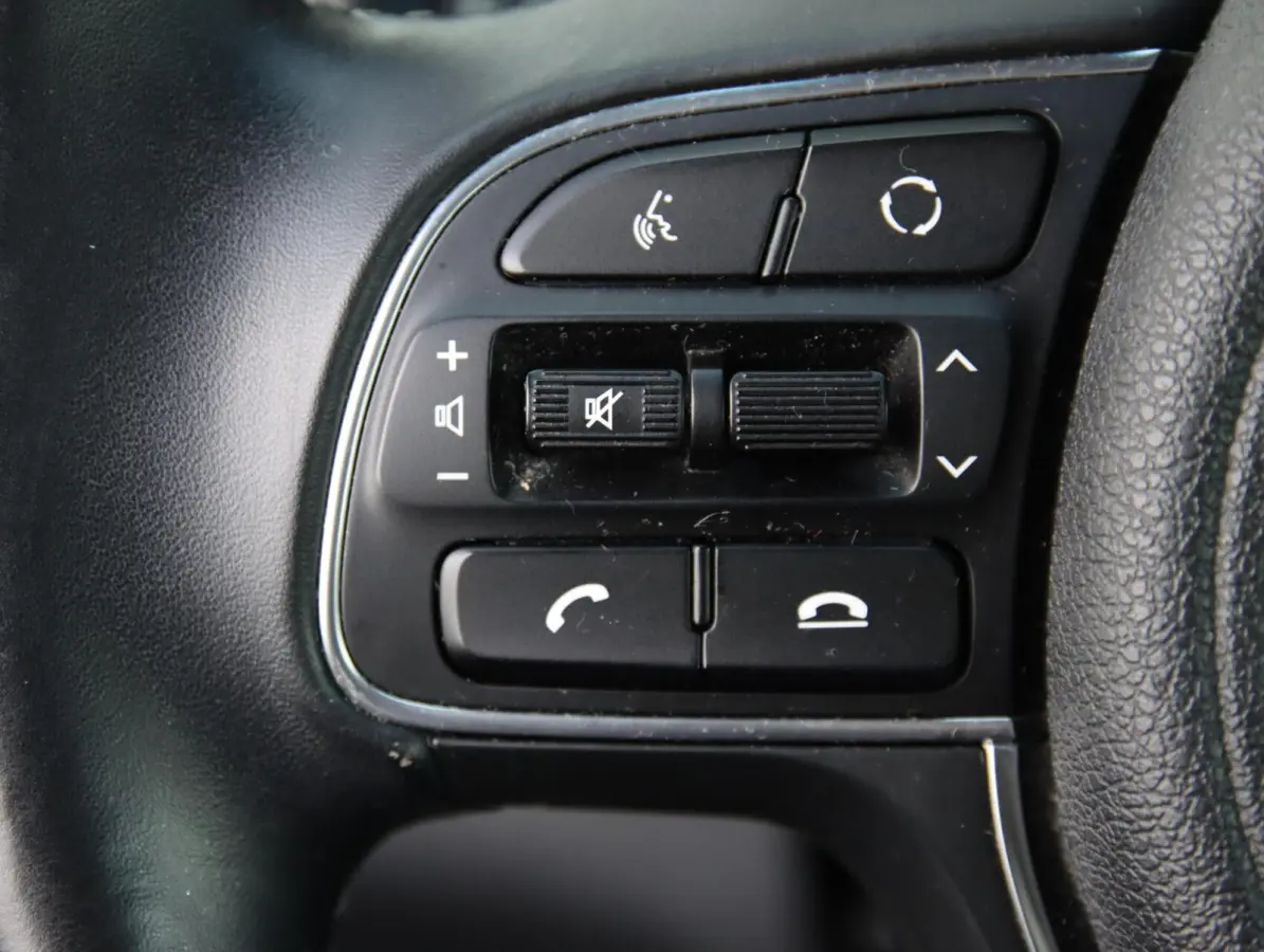 1.6 GDi 140PK PHEV DynamicLine | Hoge zit
