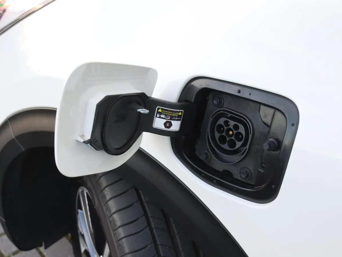 1.6 GDi 140PK PHEV DynamicLine | Hoge zit