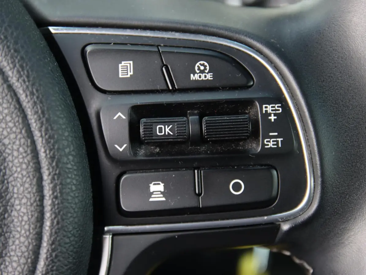 1.6 GDi 140PK PHEV DynamicLine | Hoge zit