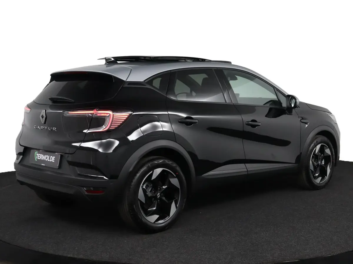 techno full hybrid E-Tech 160 | pack advanced driving assist | pack light & sound |