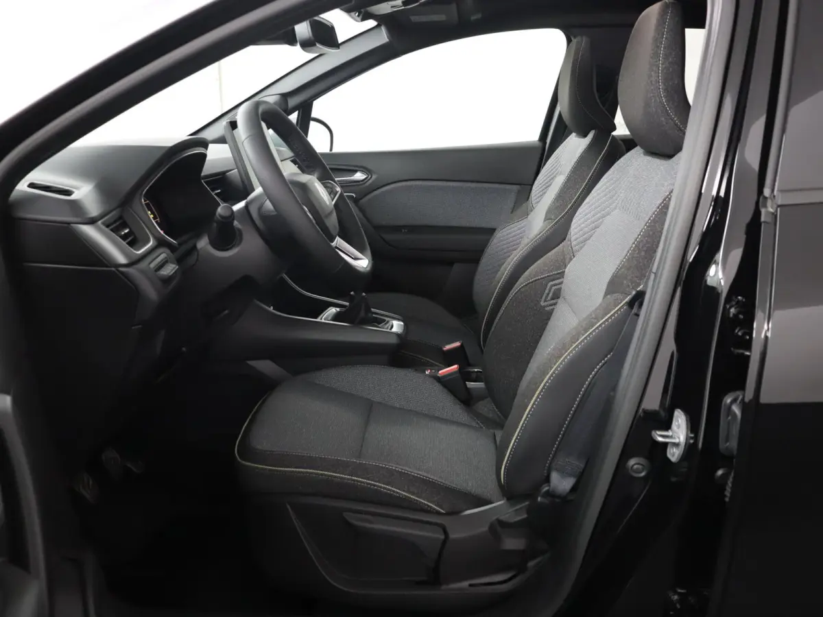 techno full hybrid E-Tech 160 | pack advanced driving assist | pack light & sound |