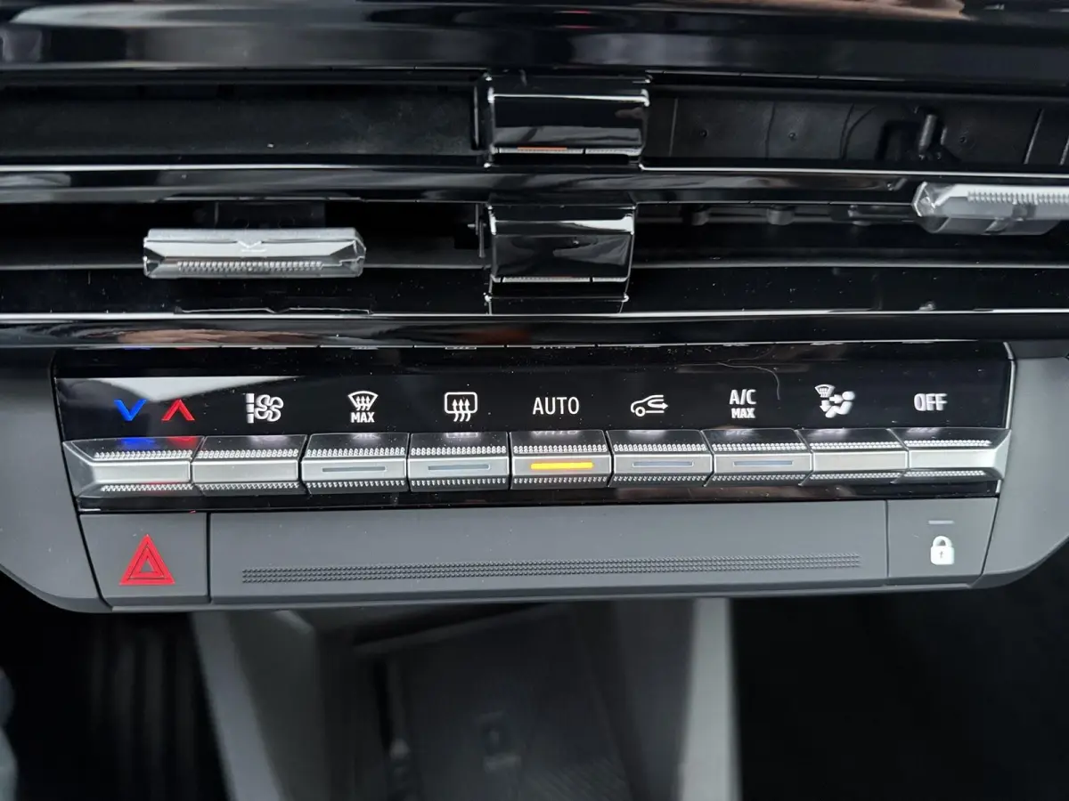esprit Alpine full hybrid E-Tech 160 pk | Achteruitrijcamera | Draadloze telefoonoplader | Elektronisch geregelde airconditioning