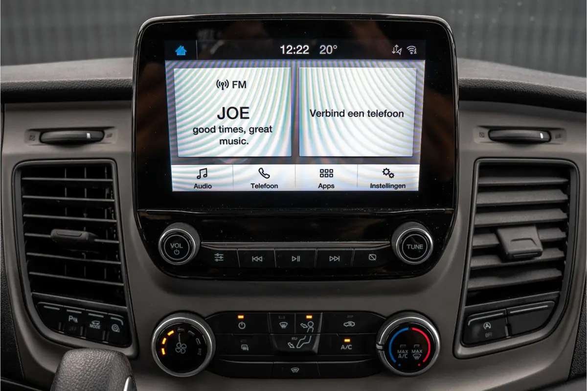 2.0 EcoBlue L1H1 | Automaat | 3-Zits | Camera | Carplay | Cruise | PDC | Airco | Trekhaak