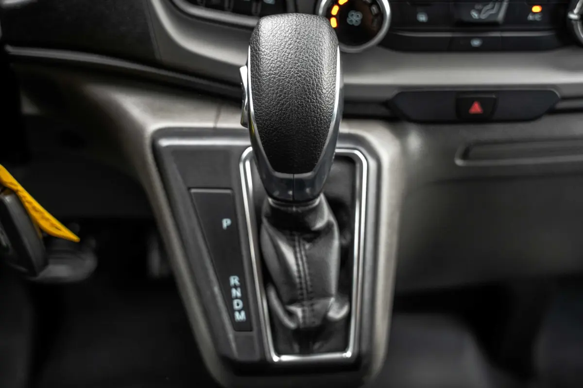 2.0 EcoBlue L1H1 | Automaat | 3-Zits | Camera | Carplay | Cruise | PDC | Airco | Trekhaak