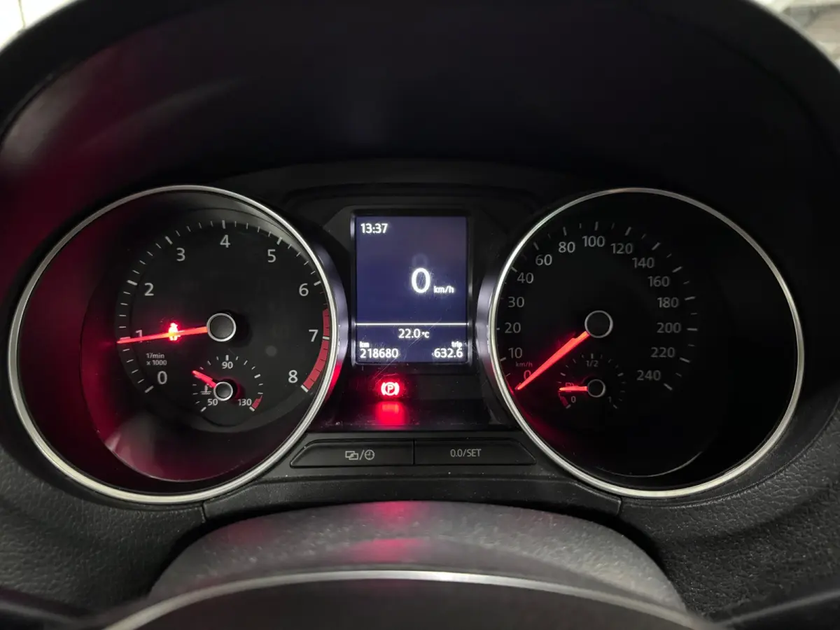 1.0 BlueMotion Edition Apple Carplay Airco Volledig onderhouden