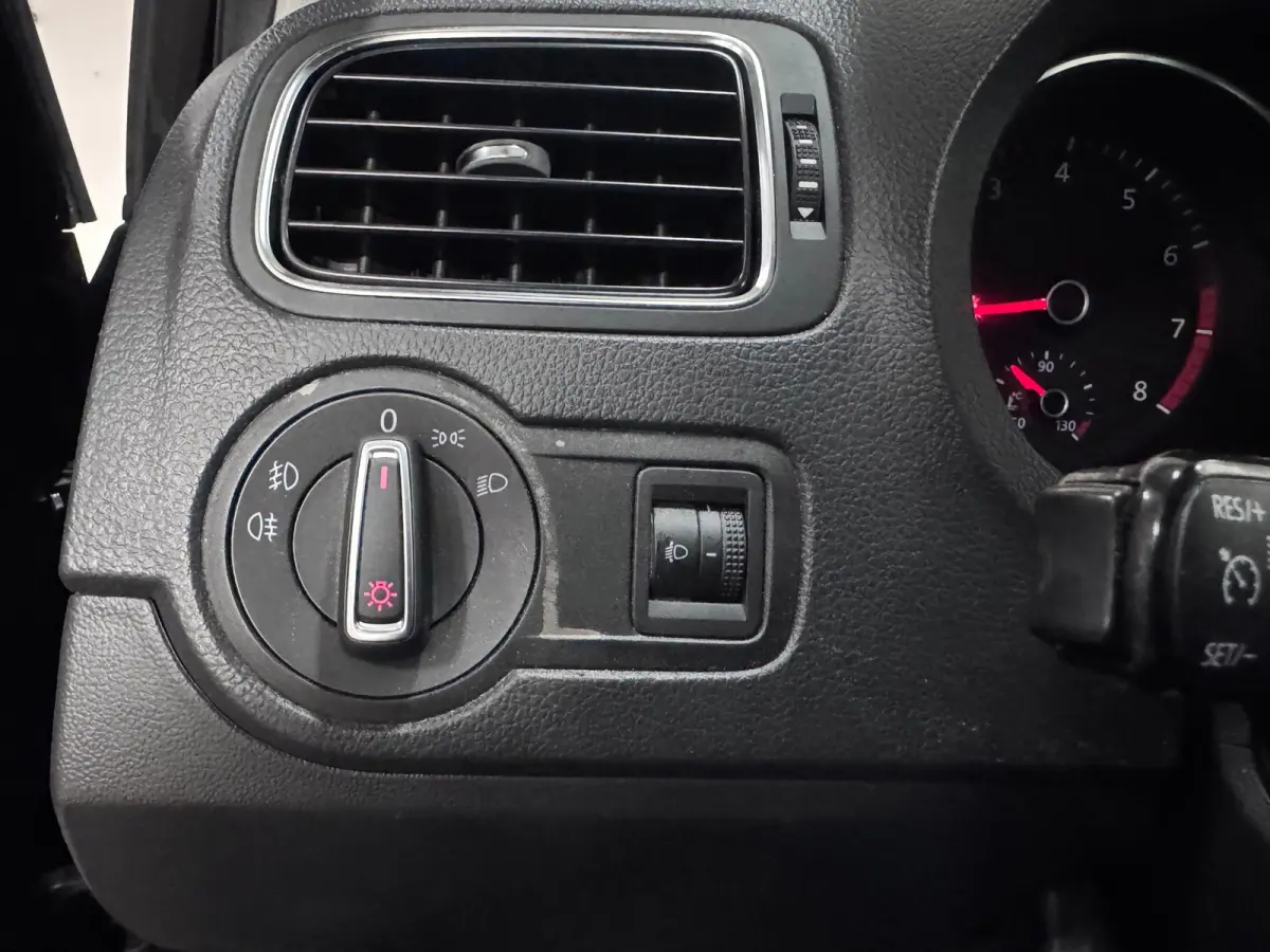 1.0 BlueMotion Edition Apple Carplay Airco Volledig onderhouden