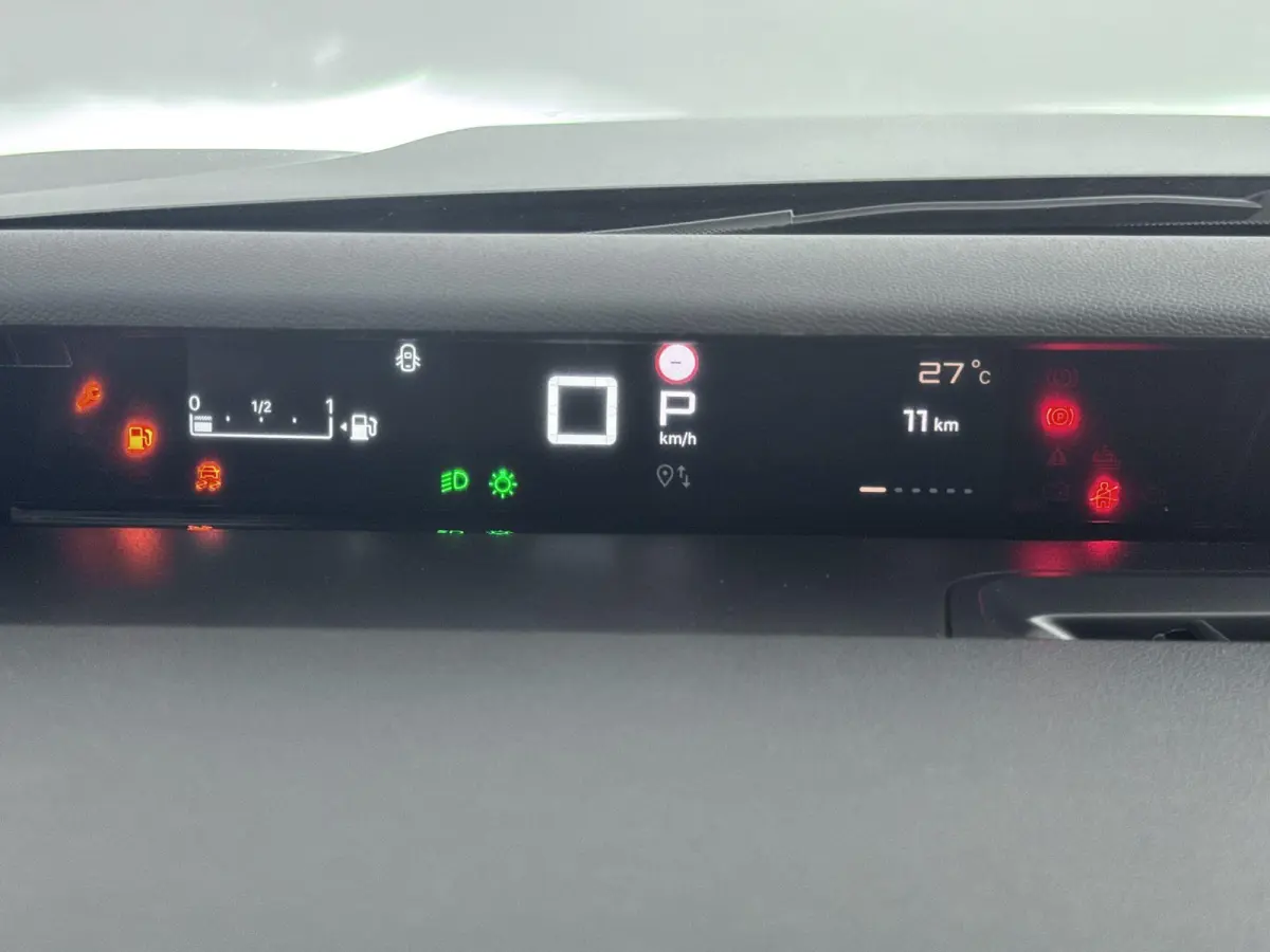 1.2 Hybrid 145pk Max 7p. | VOORRAAD DEAL | Camera | Navigatie | Lichtmetalen velgen | Comfort stoelen | Cruise control |