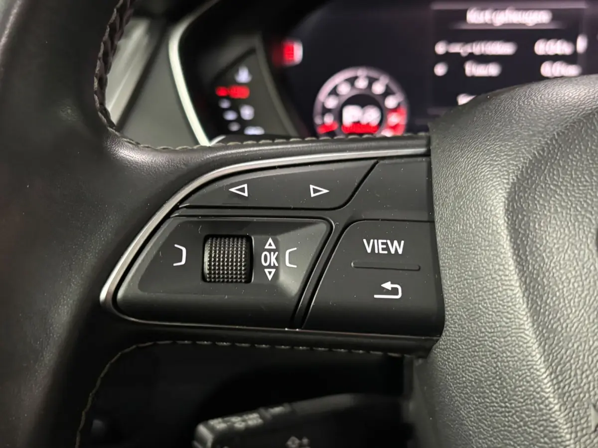 3.0 TFSI SQ5 quattro Pro Line Plus Pano Leder