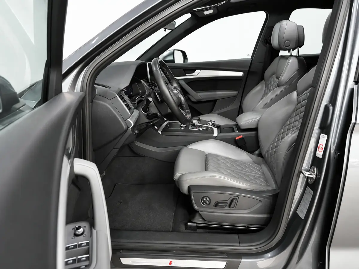 3.0 TFSI SQ5 quattro Pro Line Plus Pano Leder