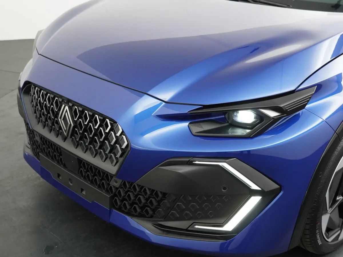 techno full hybrid E-Tech 160 pk | pack winter, safety & parking | lichtmetalen wielen 18""rythmic" |