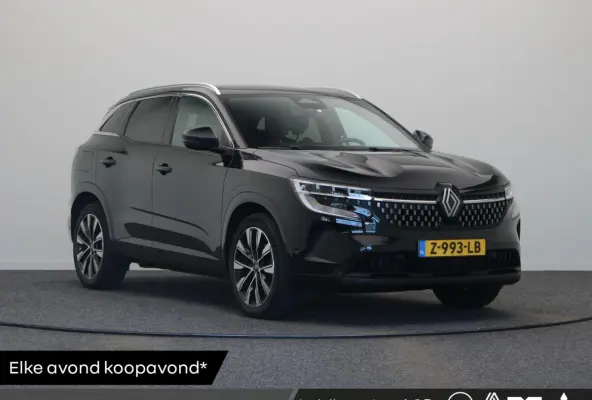 160pk mild hybrid Techno | Panorama dak | Climate control | Elektrische kofferklep | Achteruitrijcamera | 1800kg geremd |
