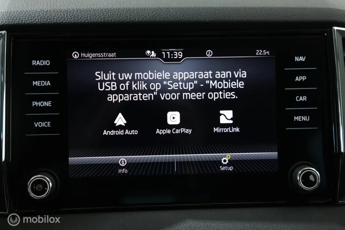 1.0 TSI Style - Elektrische trekhaak - Carplay - Stoelverwarming
