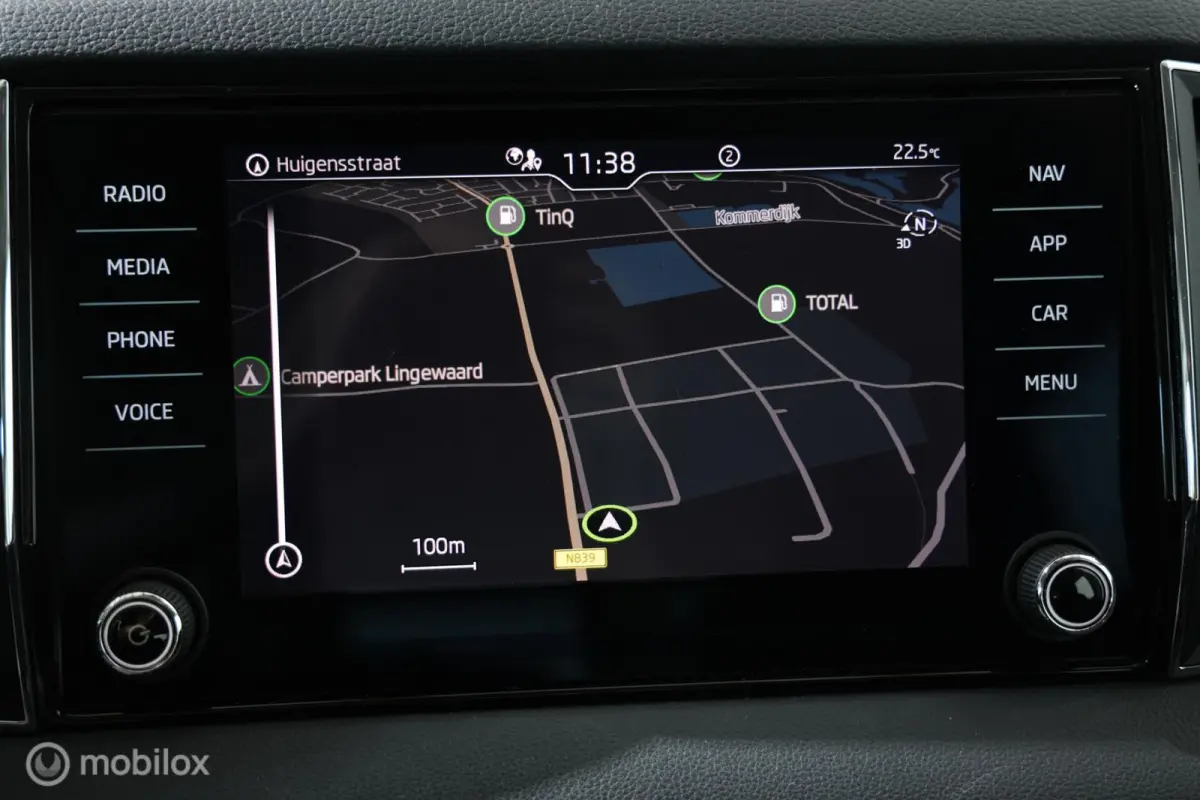 1.0 TSI Style - Elektrische trekhaak - Carplay - Stoelverwarming